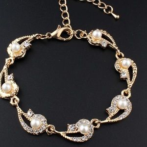 Pearl Bracelet Ladies Gold